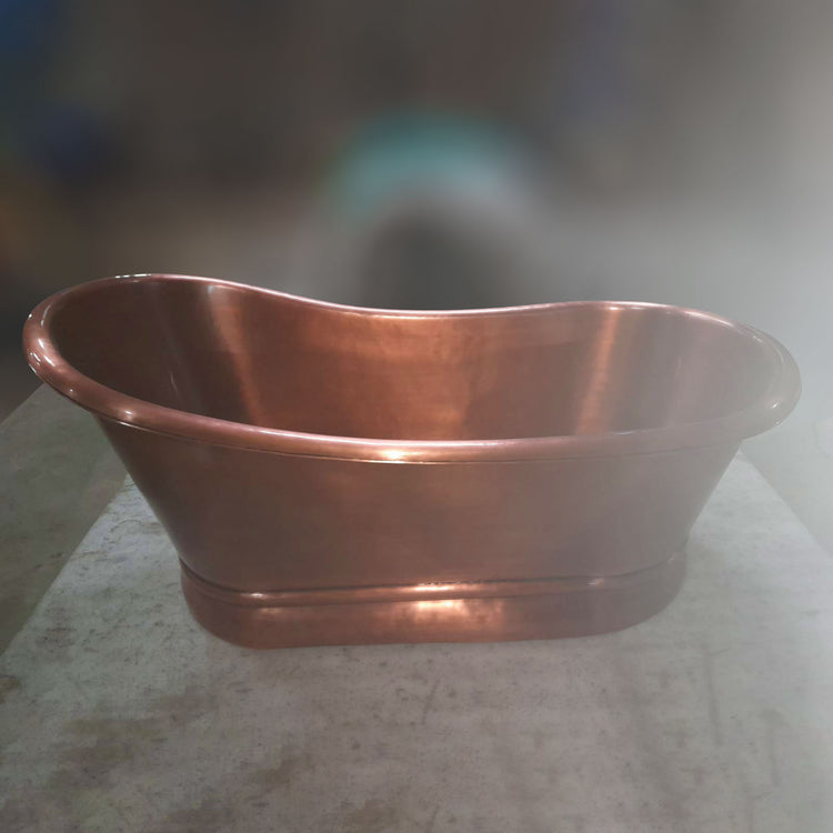 Smooth Single Slipper Pedestal Copper Bathtub