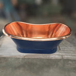 Load image into Gallery viewer, Slanting Base Copper Bathtub Copper Interior &amp; RAL5022 Night Blue Exterior
