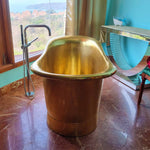 Load image into Gallery viewer, Straight Base Brass Bathtub Full Polished Brass Finish
